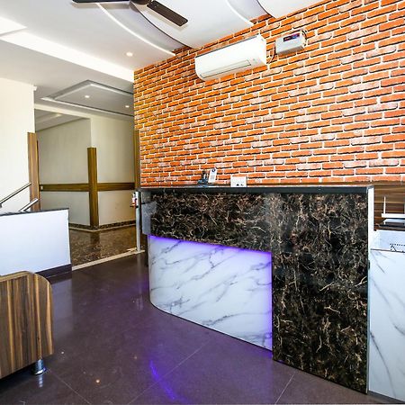 Hotel Woodcrest Zirakpur - Best Family Hotel By - A Unit Of Sidham Group 외부 사진